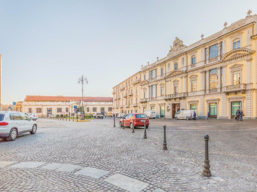 Location Turistic Monolocale Nel Parco Del Santuario Apartman Asti Kültér fotó